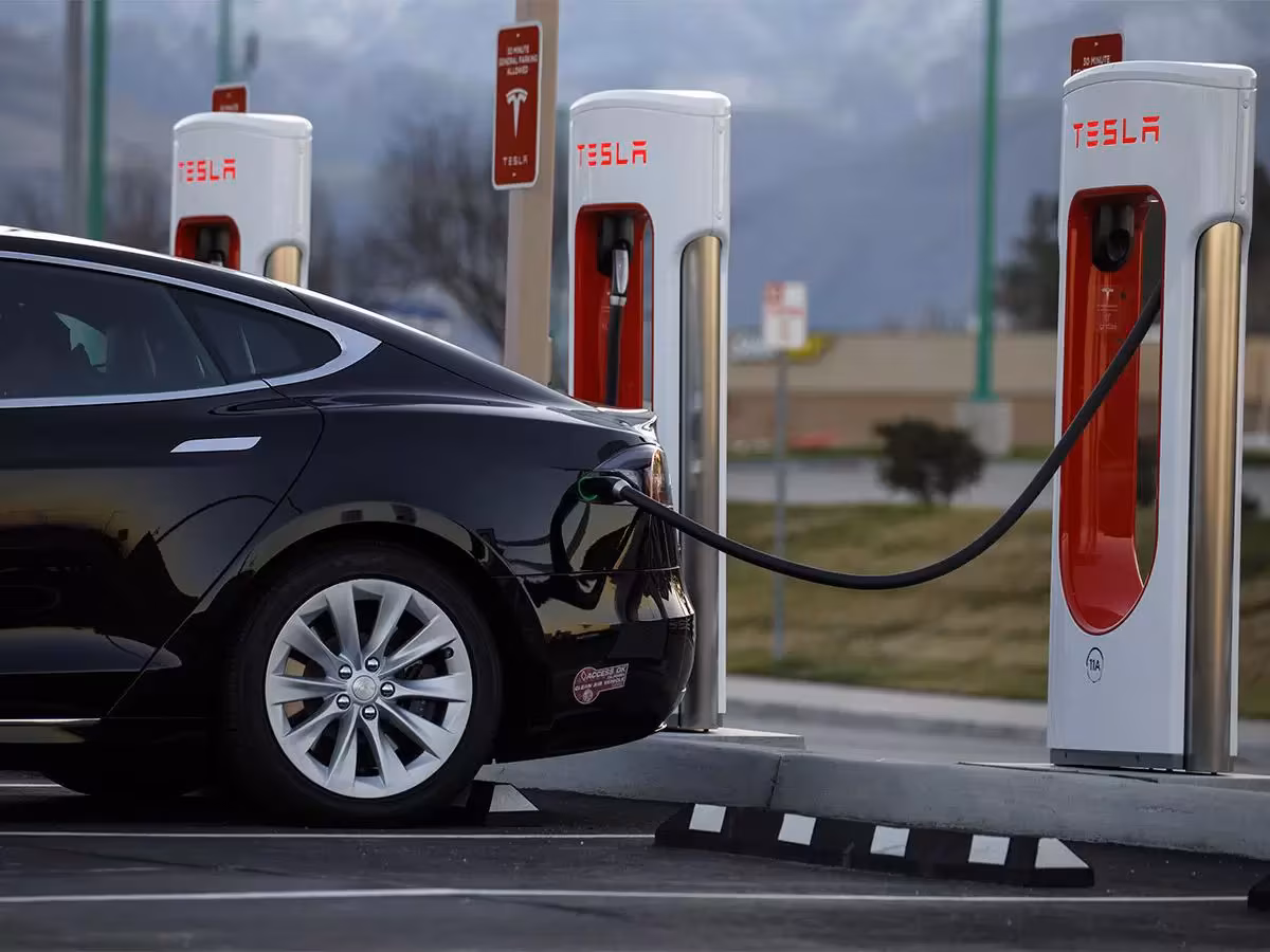 electriccars_0512_extra